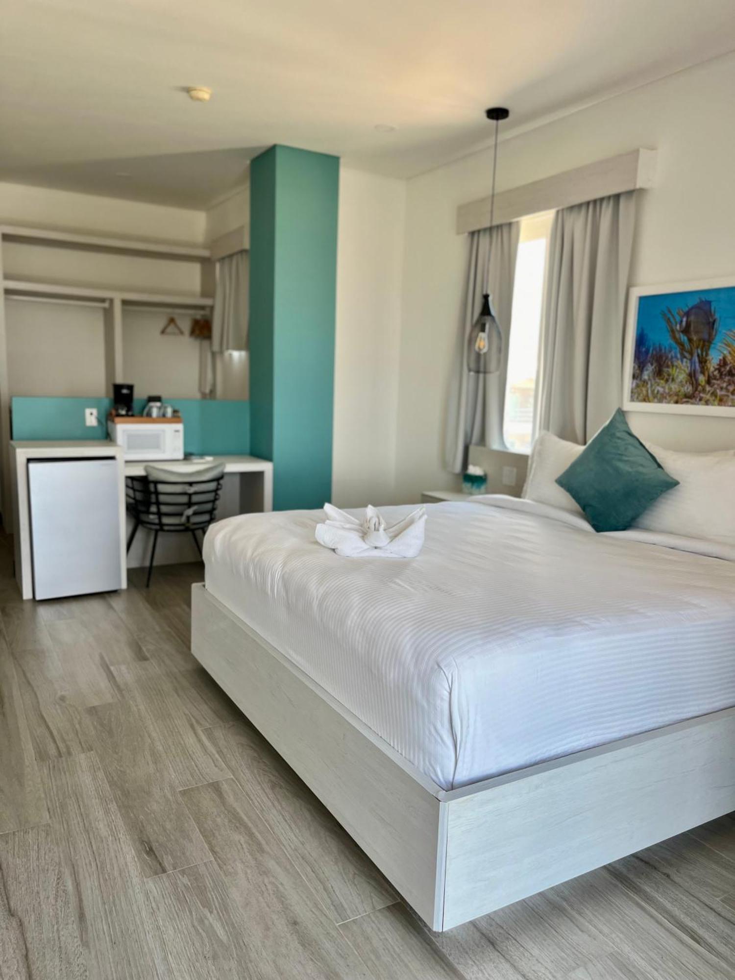 The Watermark Hotel San Pedro  Εξωτερικό φωτογραφία