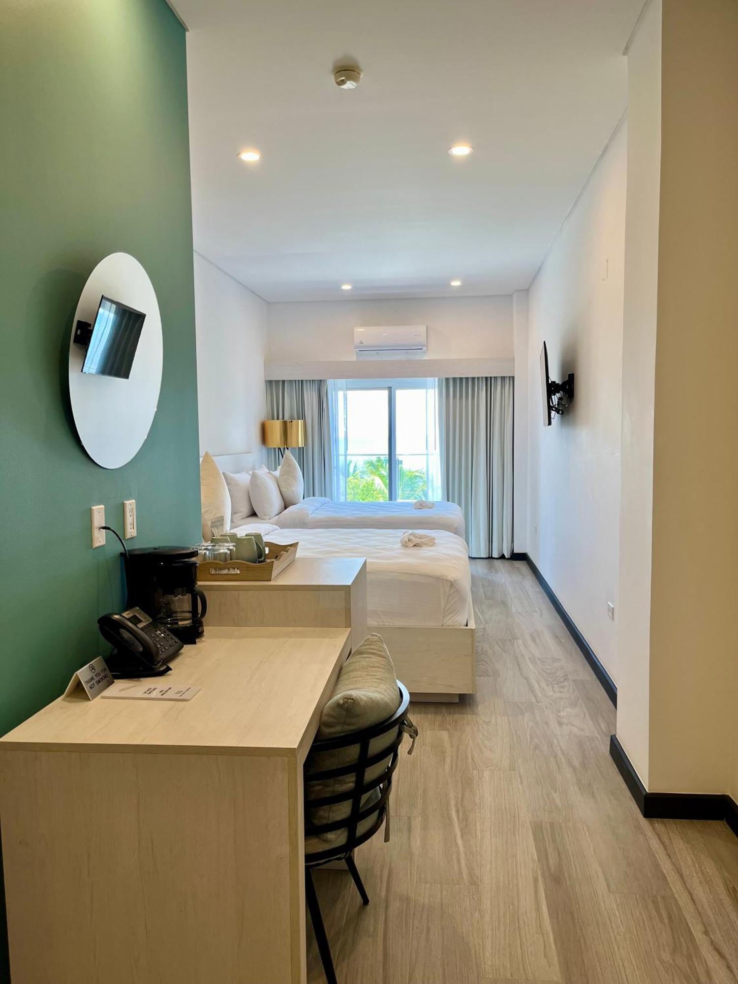 The Watermark Hotel San Pedro  Εξωτερικό φωτογραφία