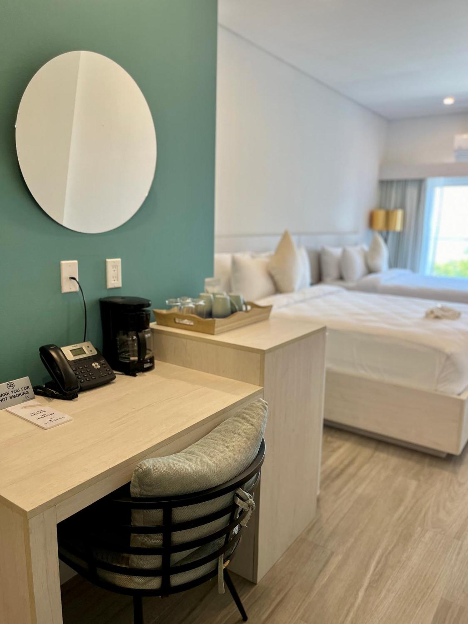 The Watermark Hotel San Pedro  Εξωτερικό φωτογραφία