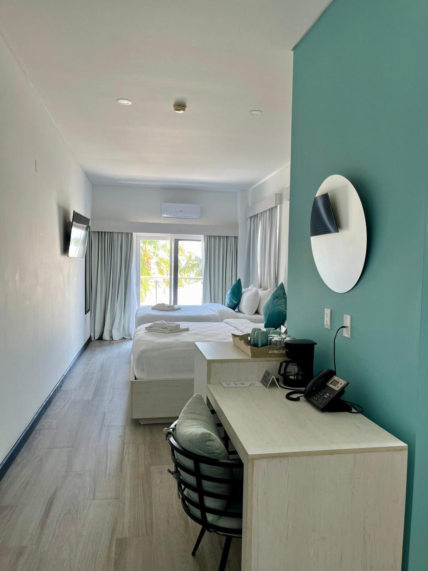 The Watermark Hotel San Pedro  Εξωτερικό φωτογραφία